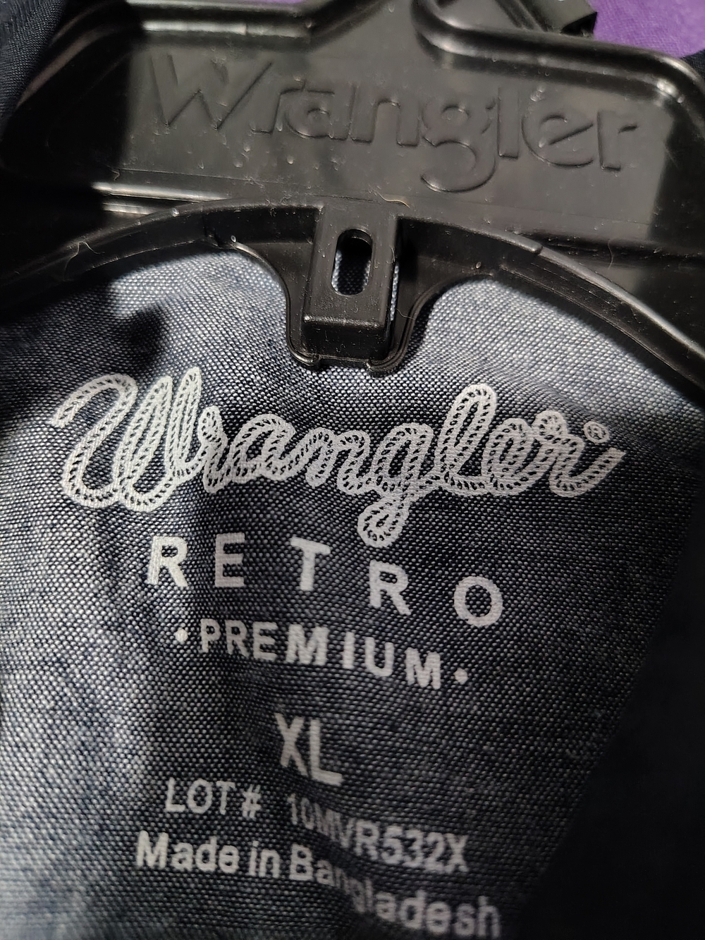 NWOT Wrangler Men’s Black Pinstripe Western Shirt - Picture 6 of 8
